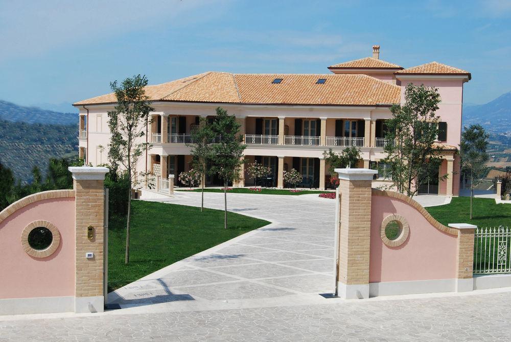 Incantea Resort Tortoreto Ngoại thất bức ảnh